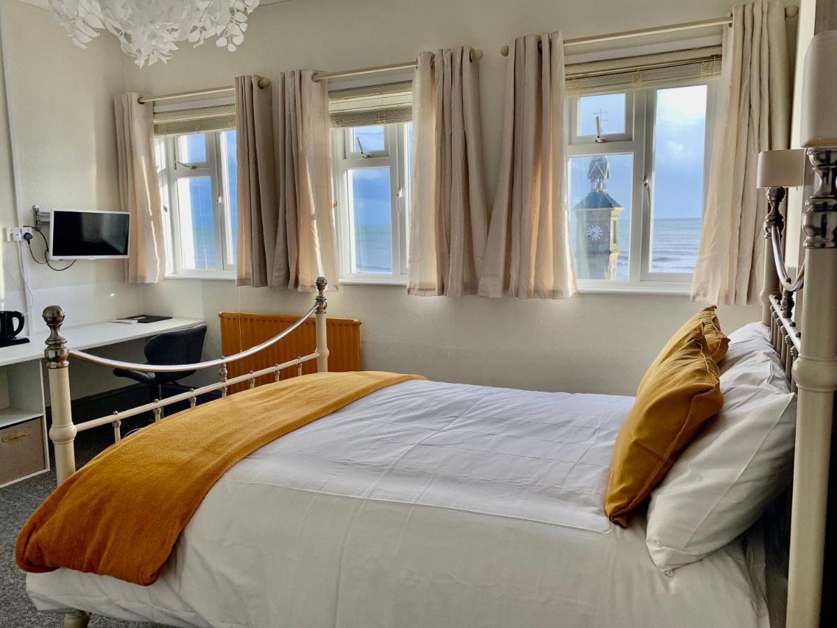 Waterfront Inn 섕클린 외부 사진